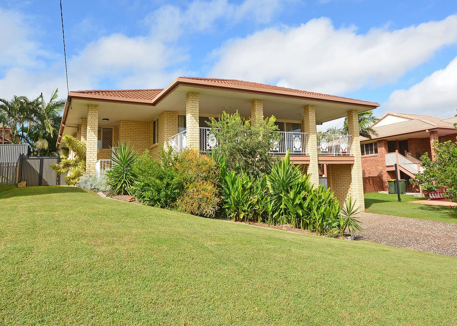 59 Hillcrest Avenue, Scarness QLD 4655, Scarness - Thumbnail 2