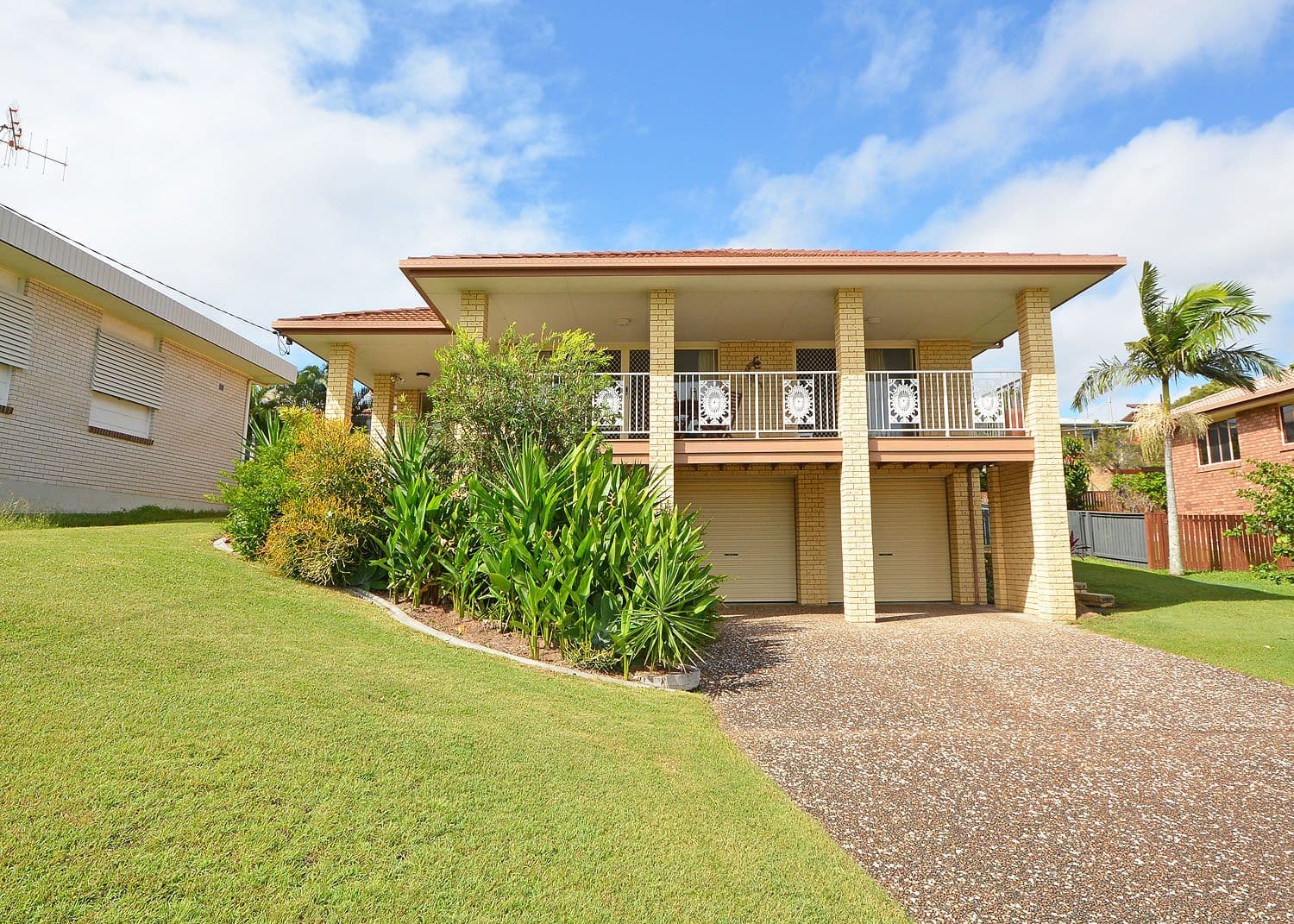 59 Hillcrest Avenue, Scarness QLD 4655, Scarness - Thumbnail 3