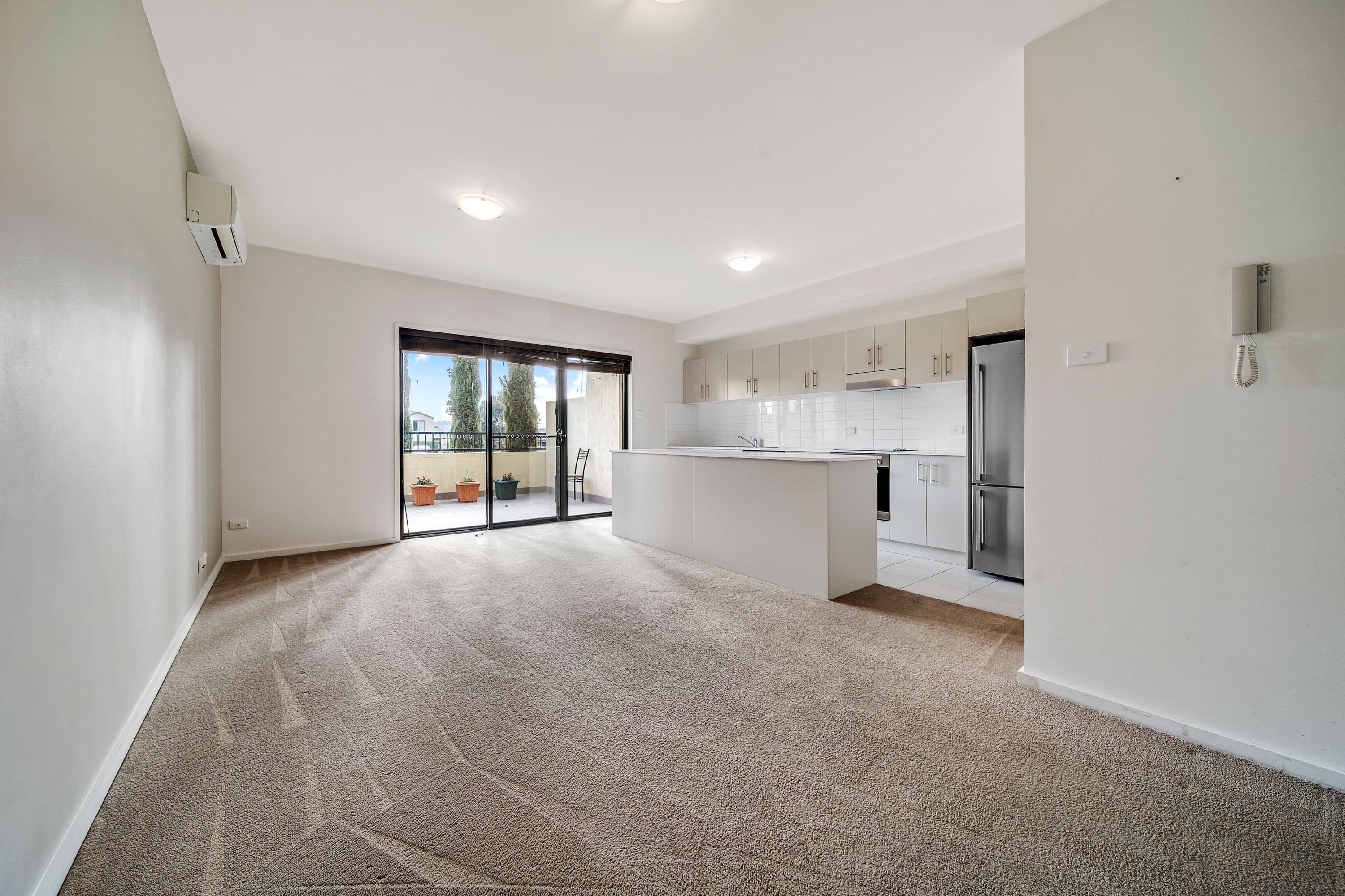 1 Gungahlin Place, Gungahlin ACT 2912, Gungahlin - Thumbnail 2