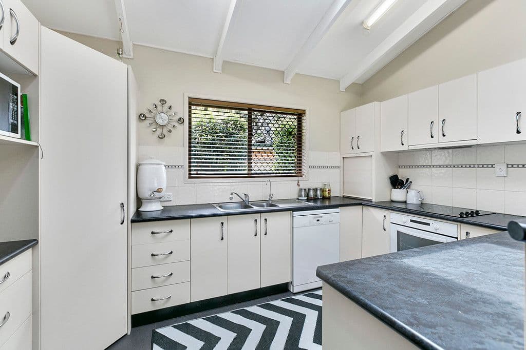 16 Bowen Street, Capalaba QLD 4157, Capalaba - Thumbnail 5