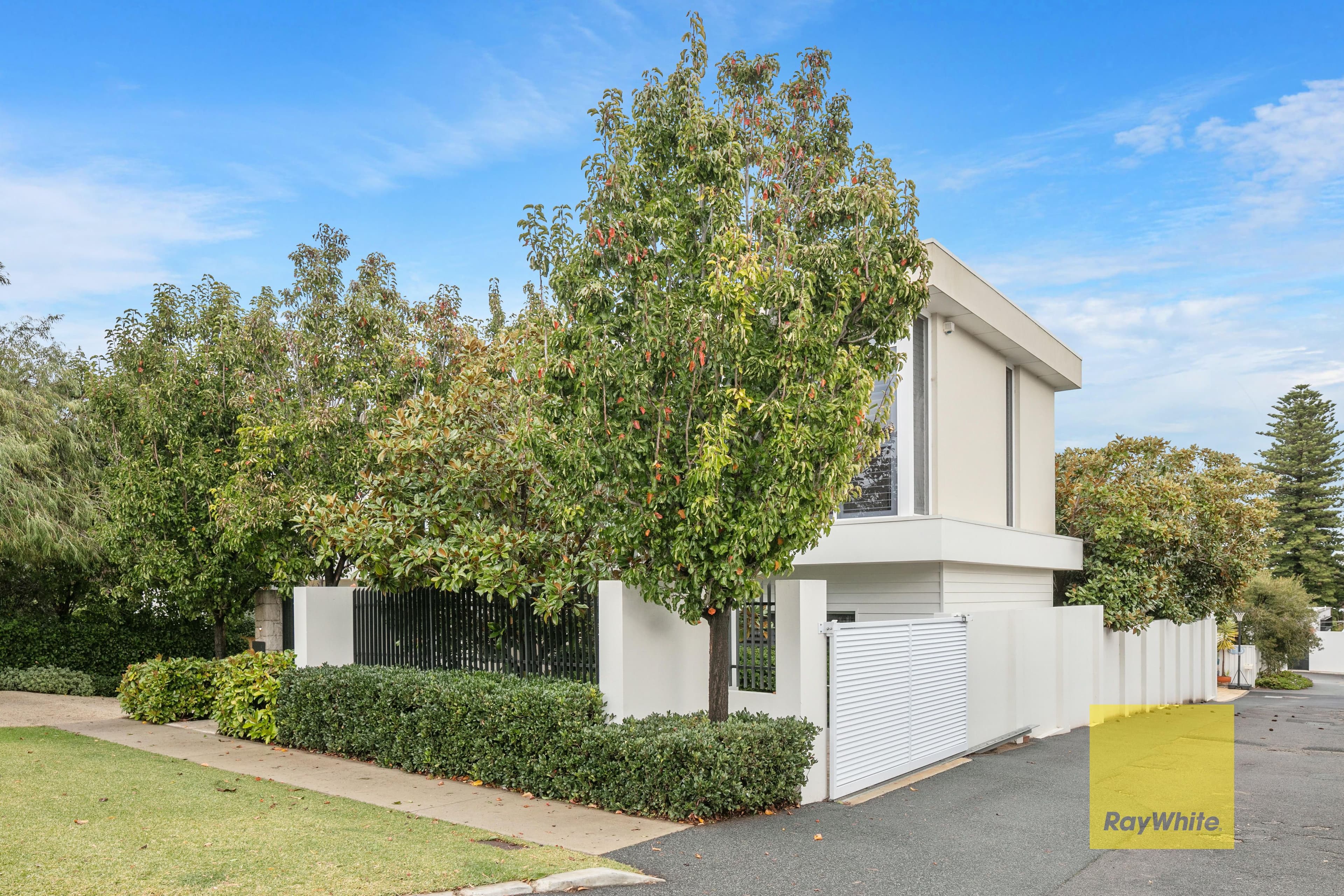 19 Chamberlain Street, Cottesloe WA 6011, Cottesloe - Thumbnail 7