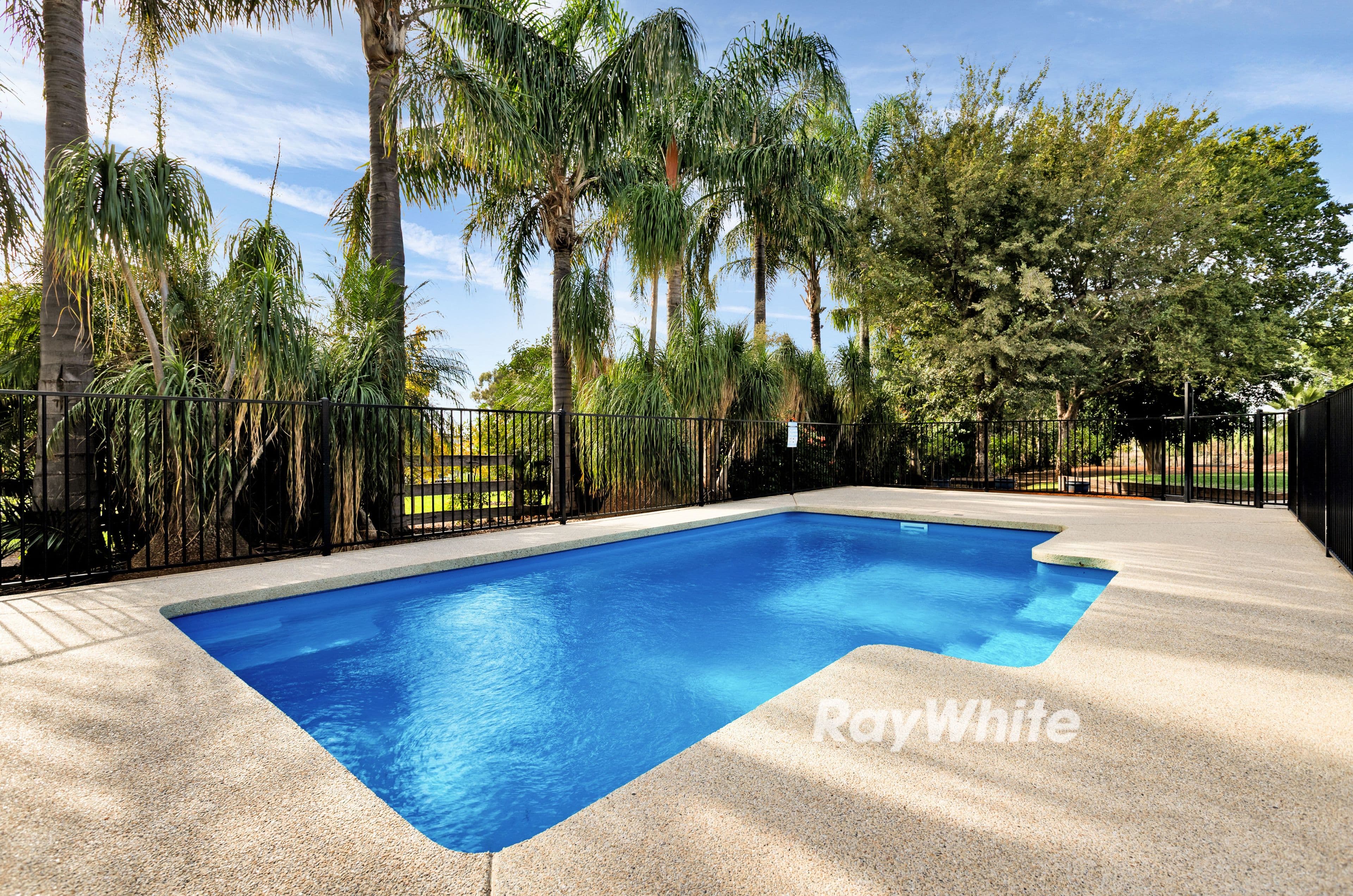 8 St Andrews Drive, Cabarita VIC 3505, Cabarita - Image 1