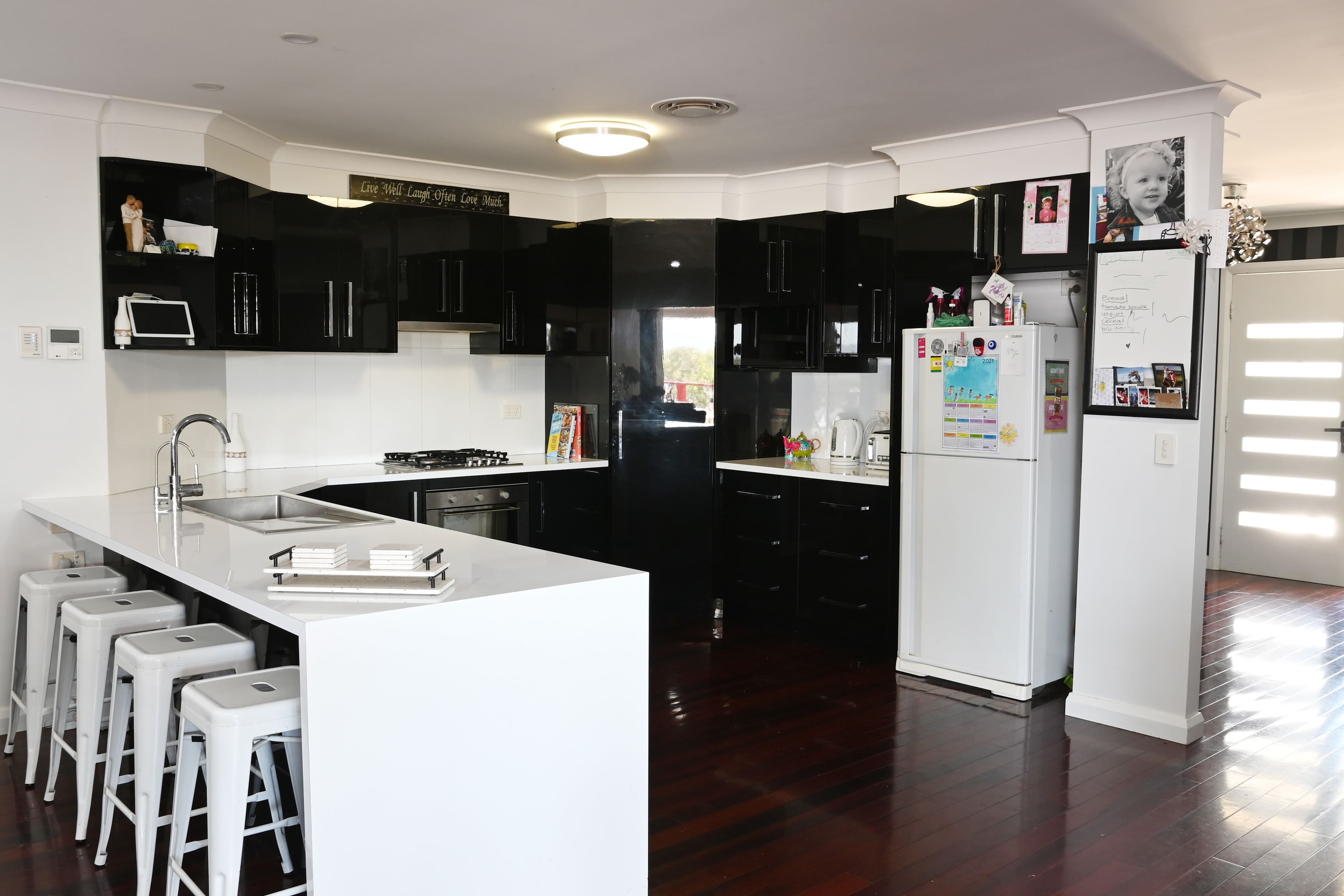 6 Tennant Close, Mudgee NSW 2850, Mudgee - Thumbnail 2