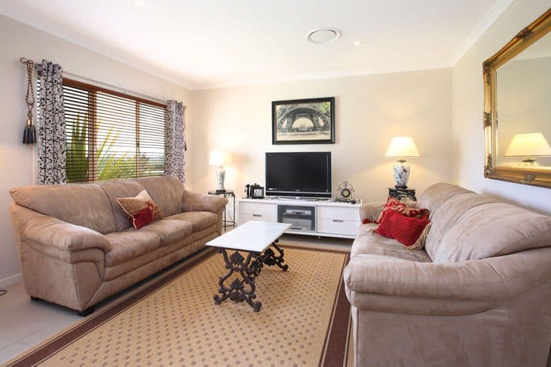 8 Cerbaia Close, BRIDGEMAN DOWNS QLD 4035, Bridgeman Downs - Thumbnail 5