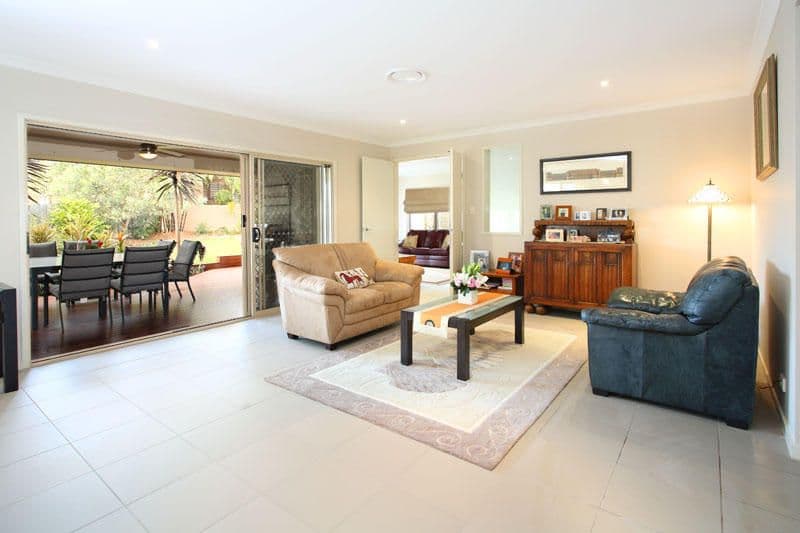 8 Cerbaia Close, BRIDGEMAN DOWNS QLD 4035, Bridgeman Downs - Thumbnail 8