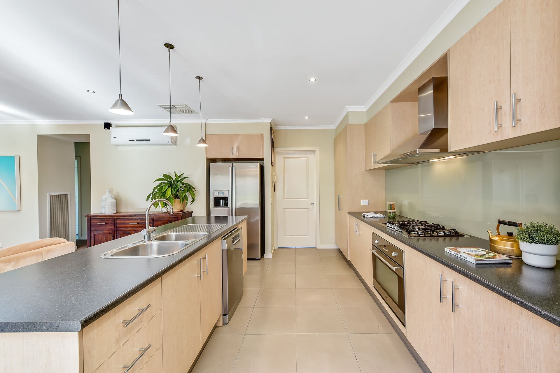 146 Zeller Street, Chinchilla QLD 4413, Chinchilla - Thumbnail 5