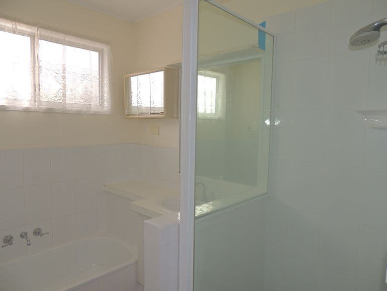 8 Hansen Drive, LAWNTON QLD 4501, Lawnton - Thumbnail 7