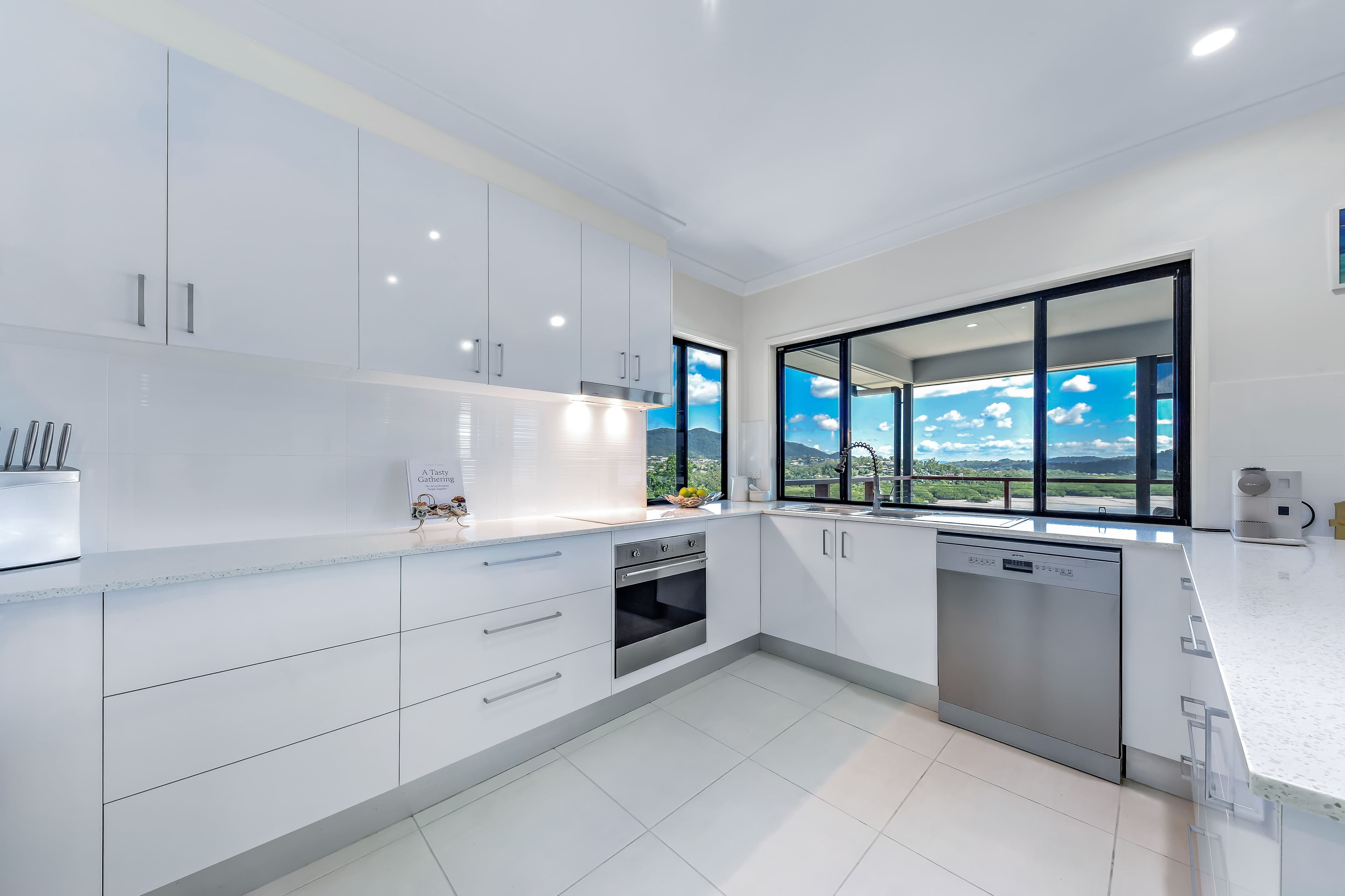 36 Beth Court, Cannonvale QLD 4802, Cannonvale - Thumbnail 5