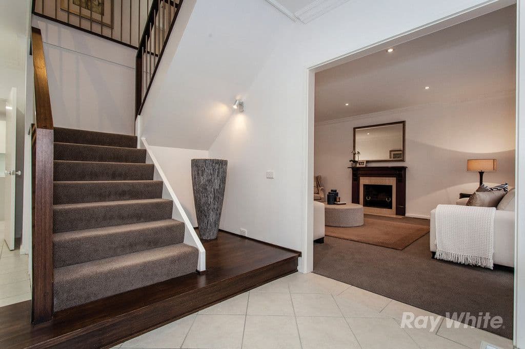 7 Tintern Rise, Glen Waverley VIC 3150, Glen Waverley - Thumbnail 8