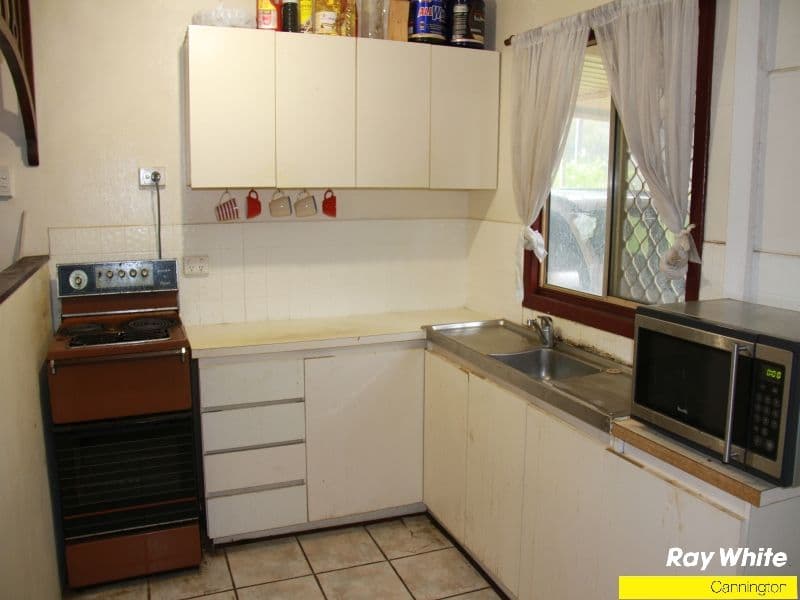 168 Railway Parade, QUEENS PARK WA 6107, Queens Park - Thumbnail 7