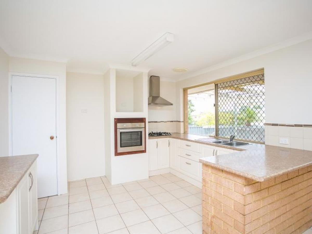 3 Amur Close, BEECHBORO, WA, Beechboro - Thumbnail 3