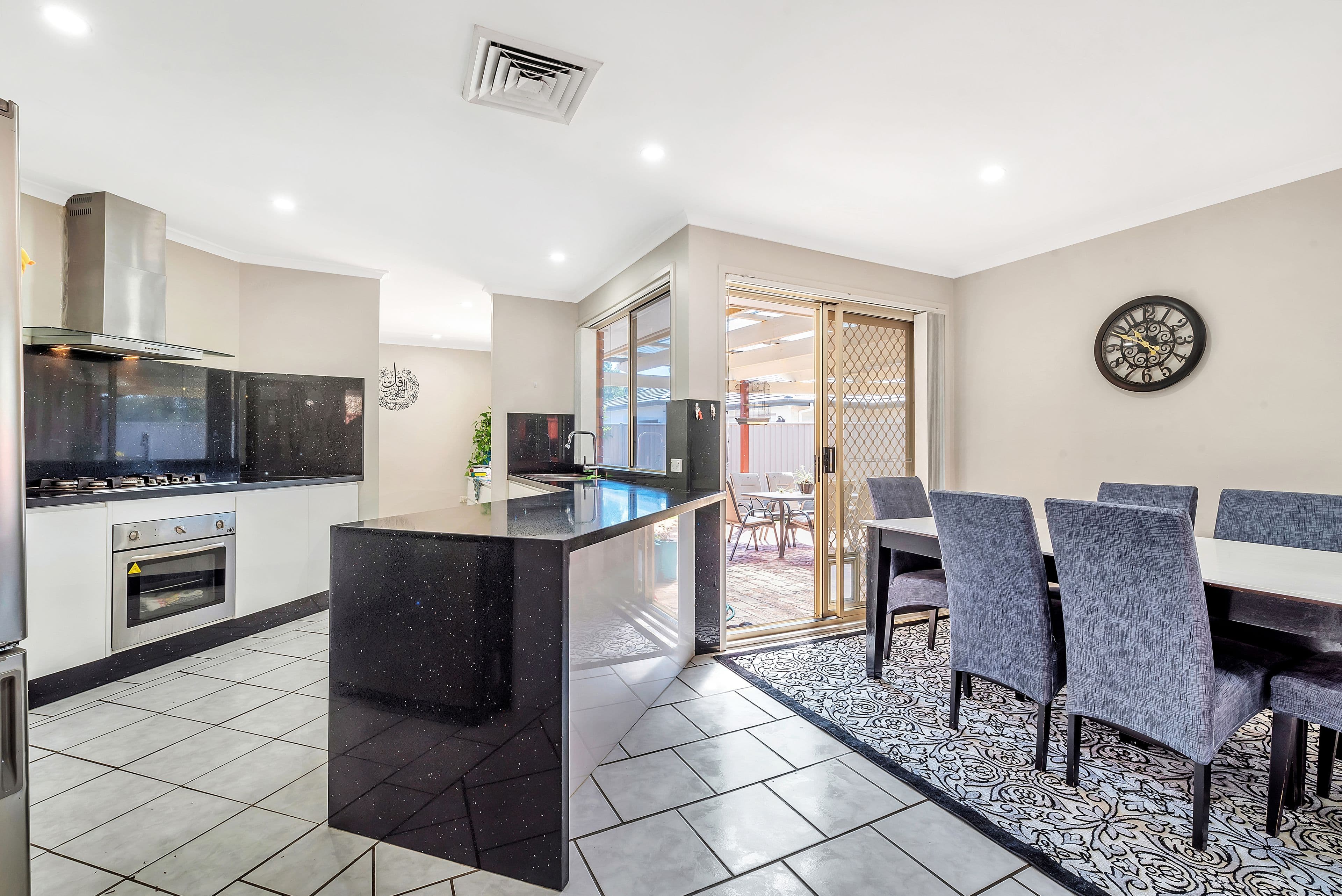 15 Nimbin Avenue, Hoxton Park - Thumbnail 4