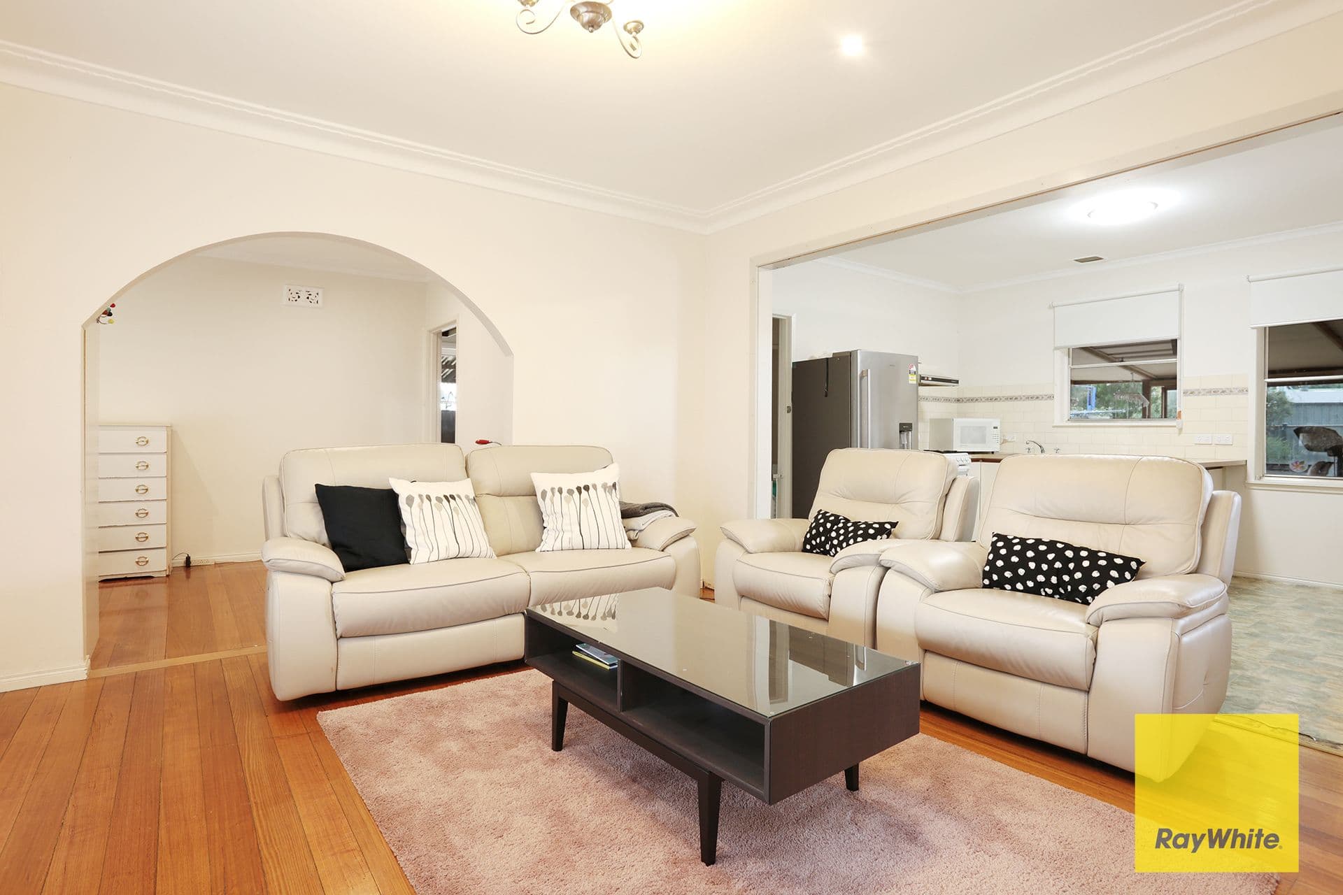 5 Bladin Street, Point Cook VIC 3030, Point Cook - Thumbnail 2