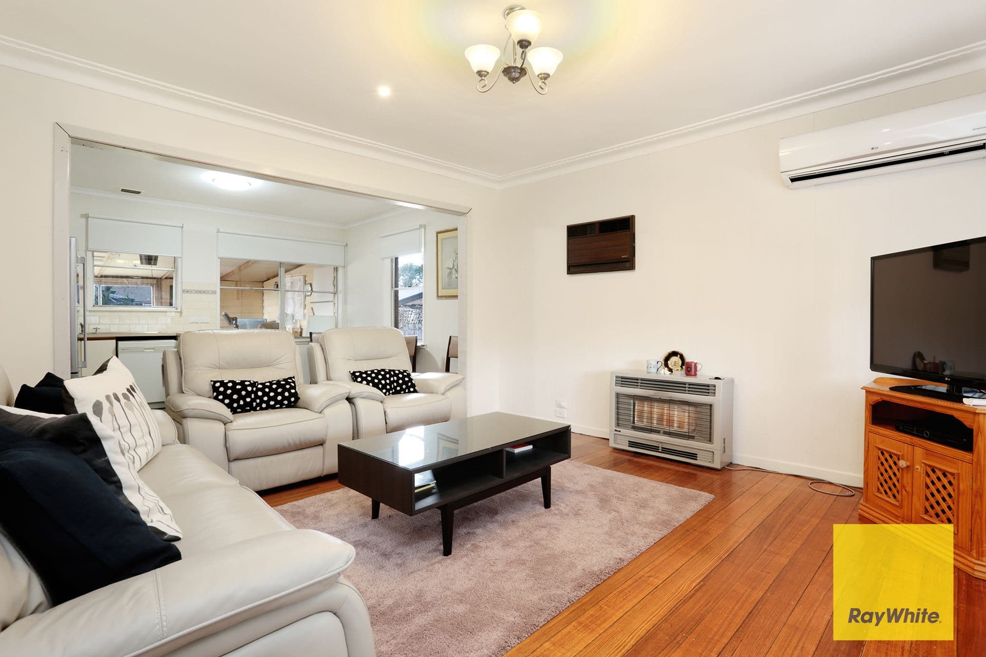 5 Bladin Street, Point Cook VIC 3030, Point Cook - Thumbnail 3