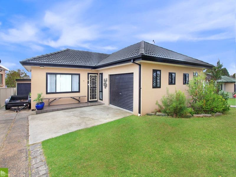 18 Daphne Street, Barrack Heights - Image 1