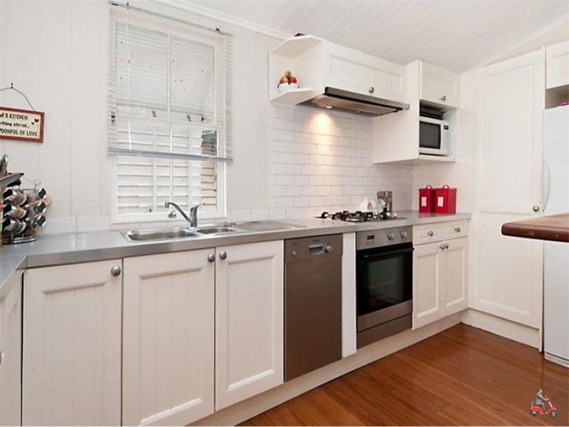 19 Parish Street, SPRING HILL QLD 4000, Spring Hill - Thumbnail 4