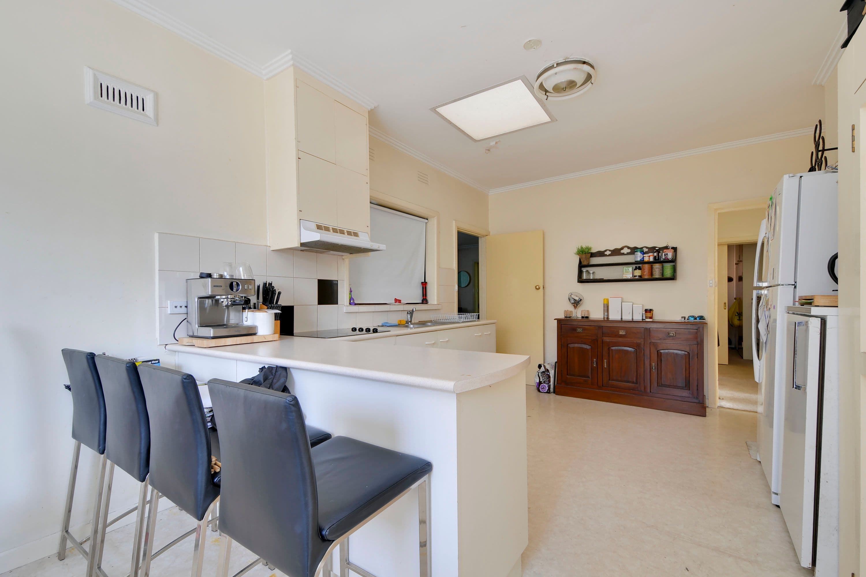 19 Francis Street, Traralgon VIC 3844, Traralgon - Thumbnail 7