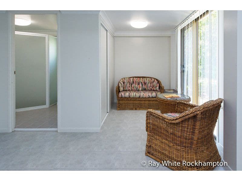 16 Wentworth Terrace, THE RANGE QLD 4700, The Range - Thumbnail 8