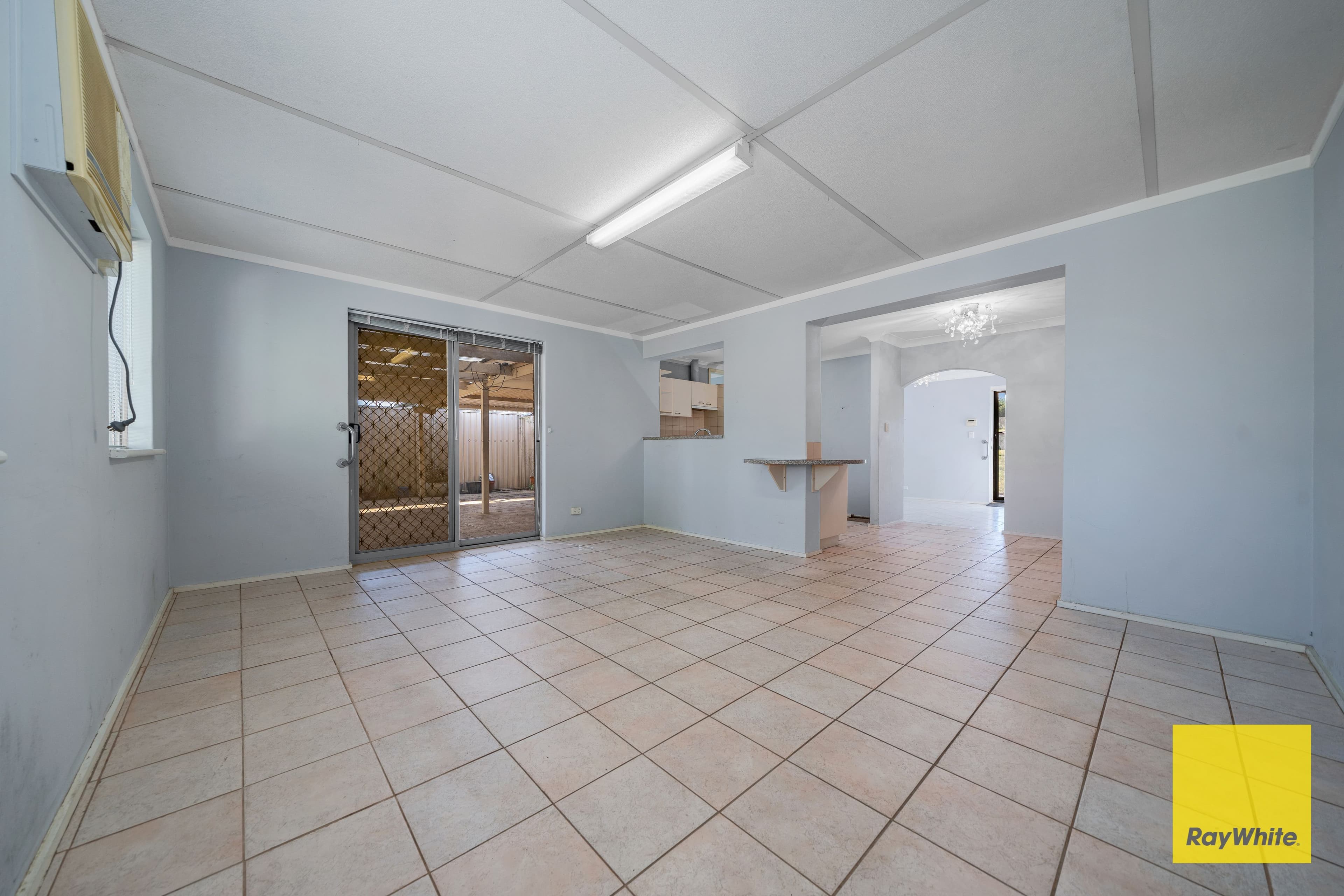 53 Colne Way, Girrawheen WA 6064, Girrawheen - Thumbnail 4