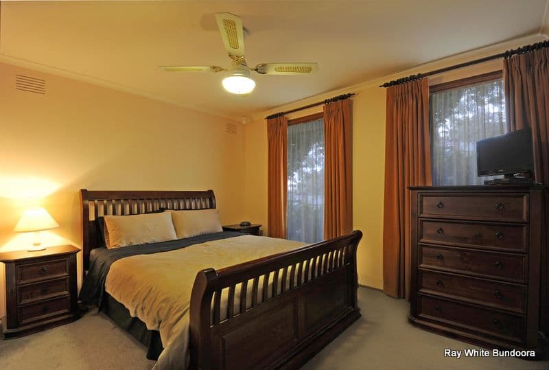 8 Blackman Avenue, MILL PARK VIC 3082, Mill Park - Thumbnail 8