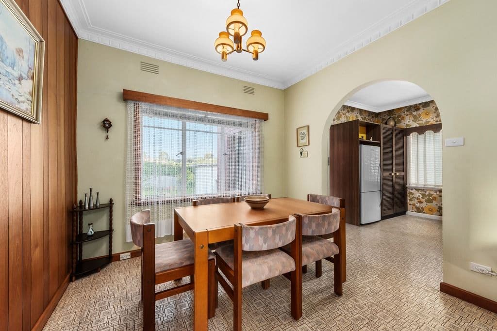 4 Cantala Avenue, Rosanna VIC 3084, Rosanna - Thumbnail 3