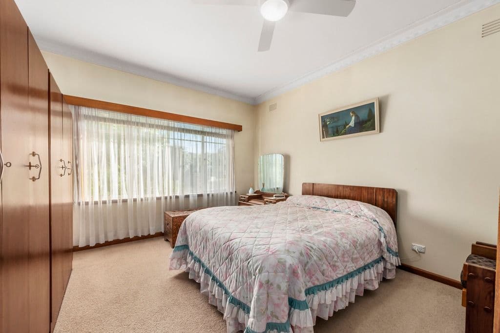 4 Cantala Avenue, Rosanna VIC 3084, Rosanna - Thumbnail 5