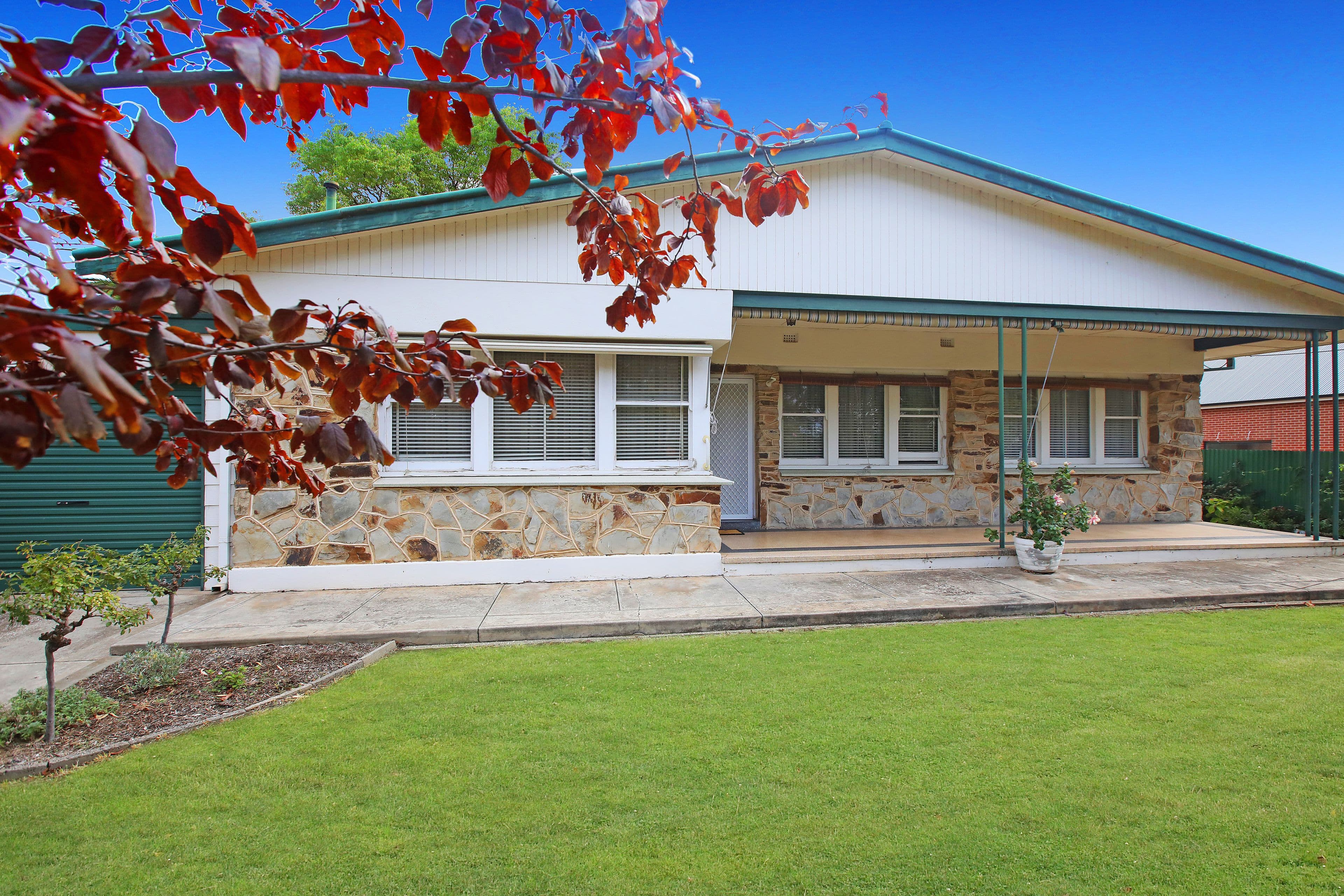 17 Wright Street, Henley Beach SA 5022, Henley Beach - Thumbnail 2