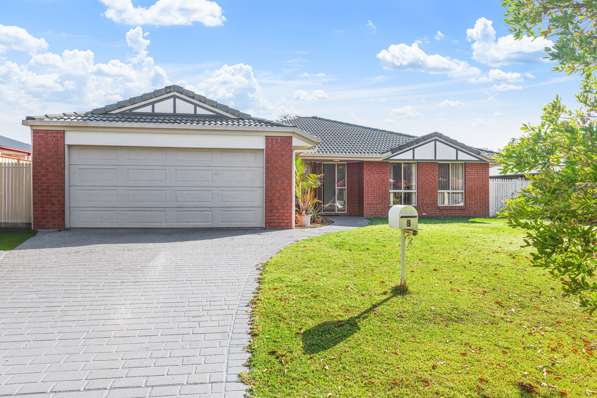 9 Edwin Drive, Landsborough QLD 4550, Landsborough - Image 1