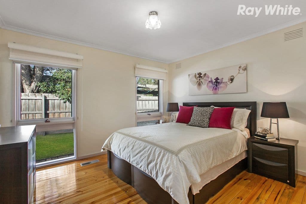 8 Greenaway Drive, Ferntree Gully VIC 3156, Ferntree Gully - Thumbnail 5