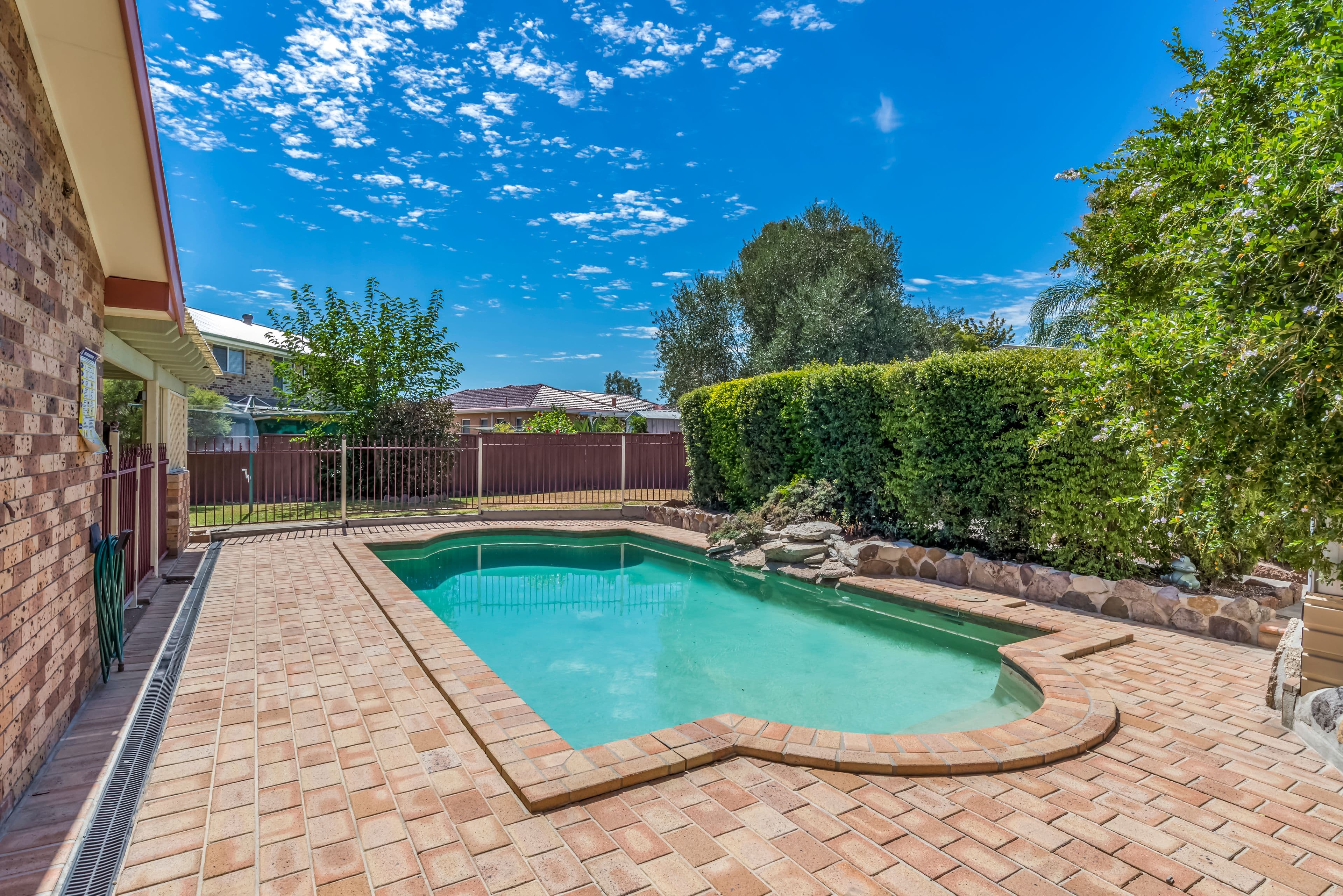 10 Grainger Crescent, Singleton NSW 2330, Singleton - Thumbnail 2
