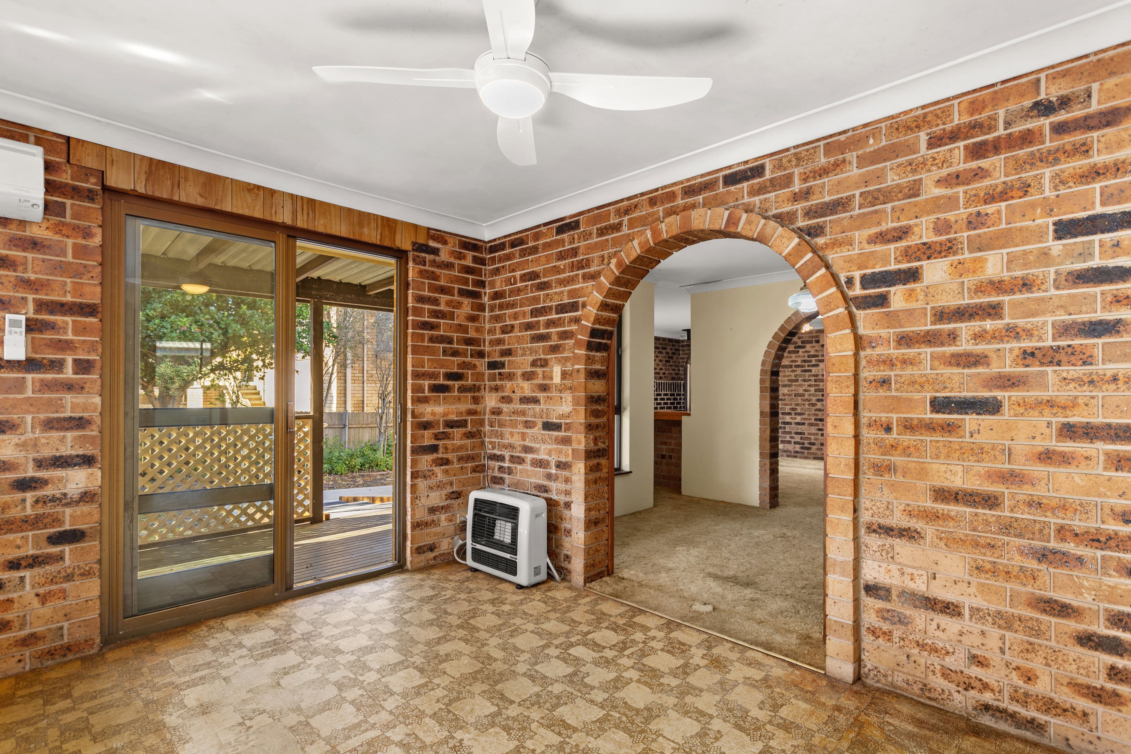 15 Wootton Crescent, Taree NSW 2430, Taree - Thumbnail 5