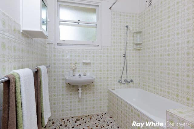 27 Vaughan Gardens, NARRABUNDAH ACT 2604, Narrabundah - Thumbnail 7