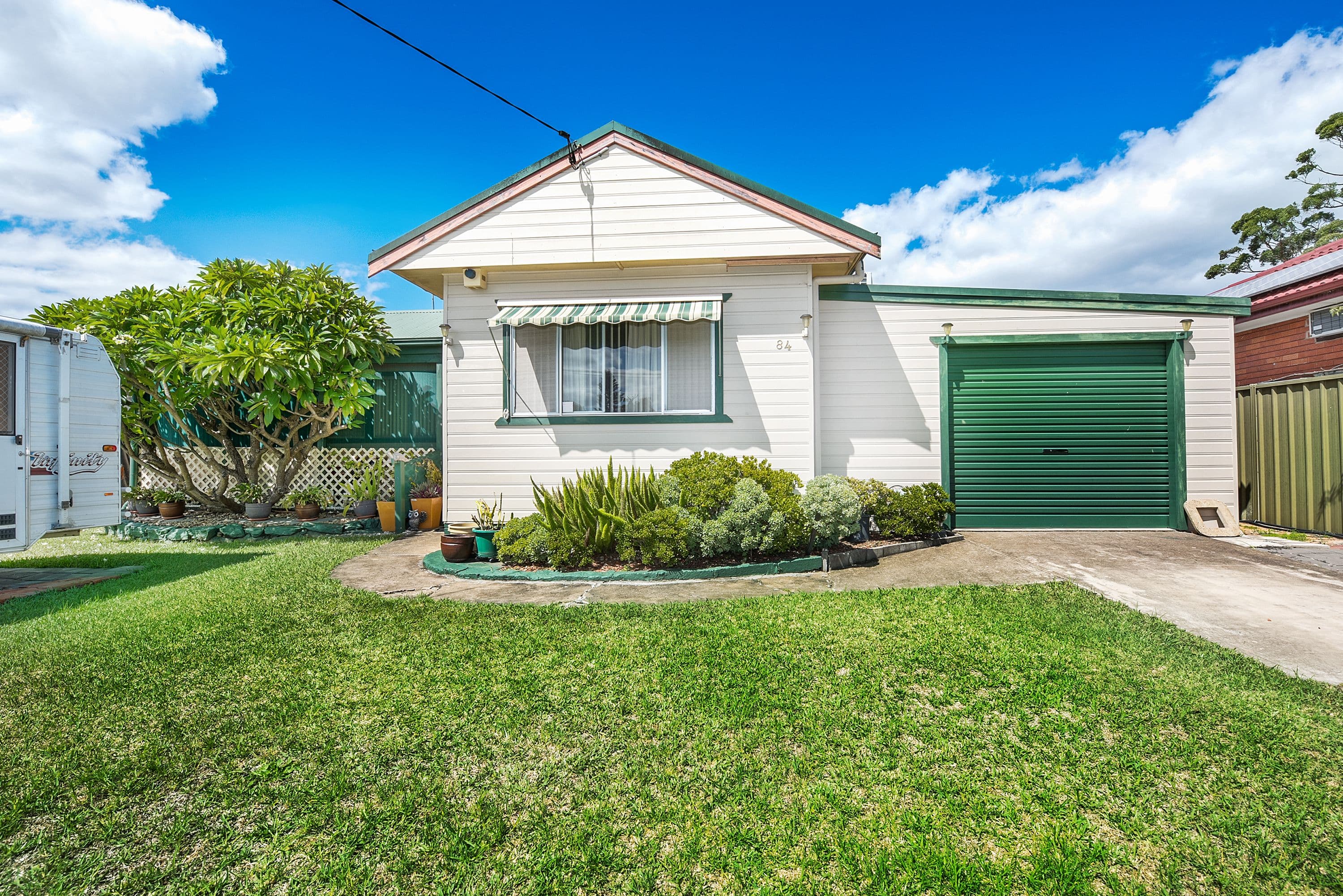 84 Kent Street, Minto - Thumbnail 2