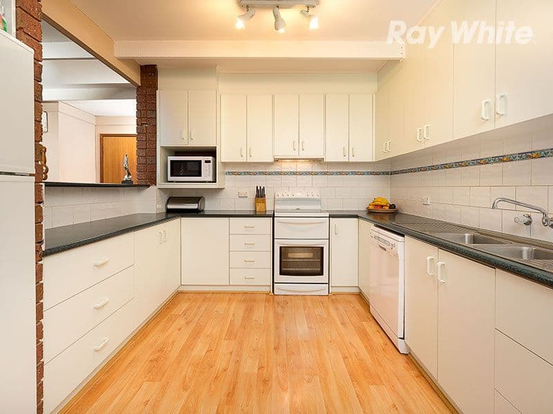 88 Towong Street, Tallangatta VIC 3700, Tallangatta - Thumbnail 2