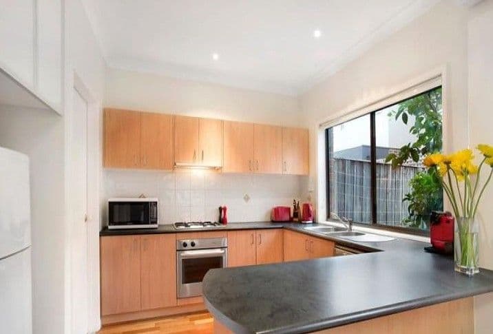 77 Invermay Grove, Rosanna VIC 3084, Rosanna - Thumbnail 4