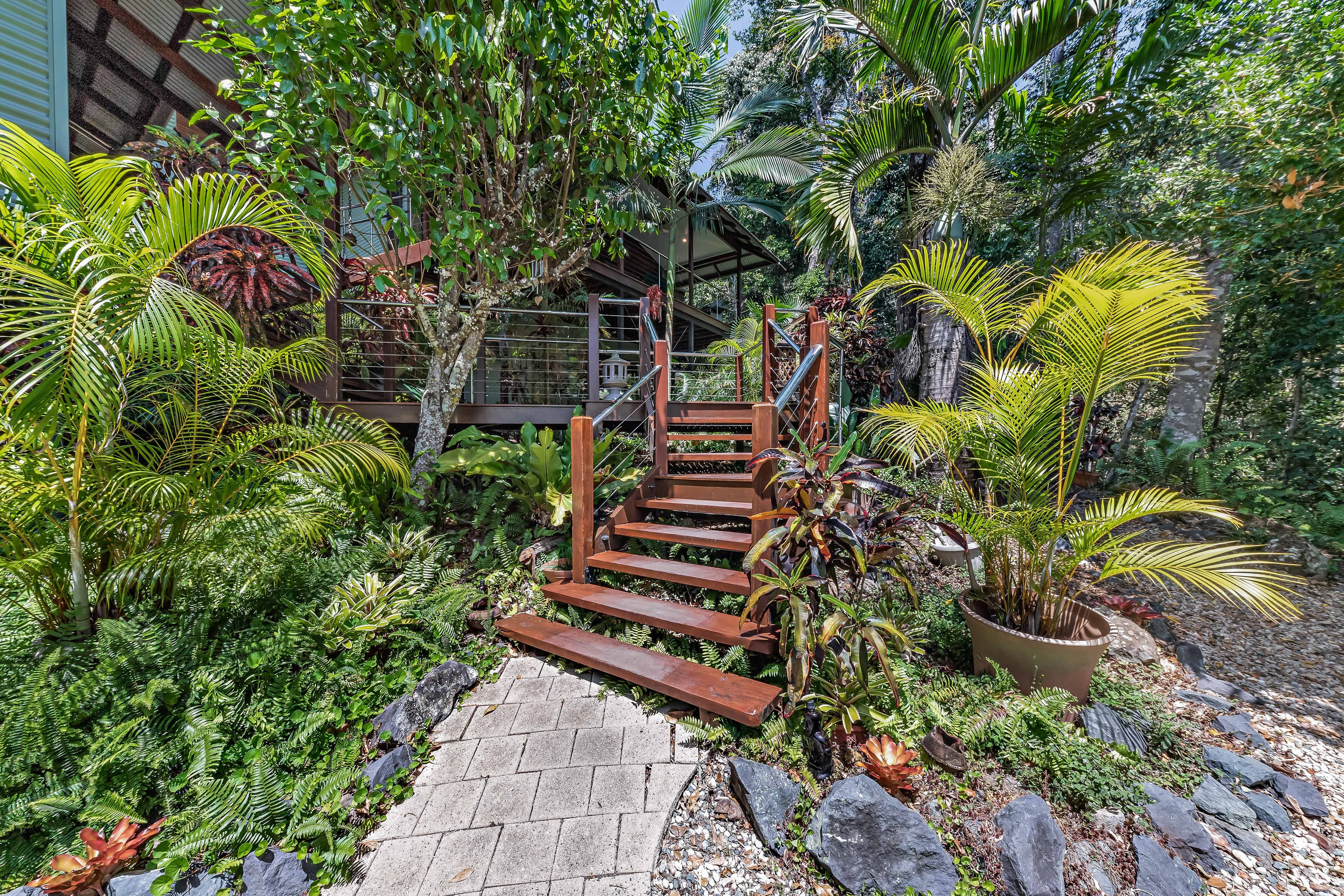 11 Stony Creek Close, Cannonvale QLD 4802, Cannonvale - Thumbnail 8