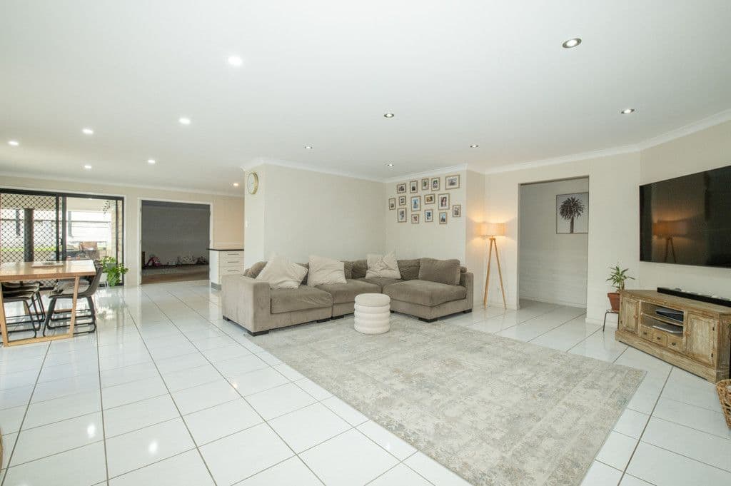 6 Dawson Court, Biloela QLD 4715, Biloela - Image 1