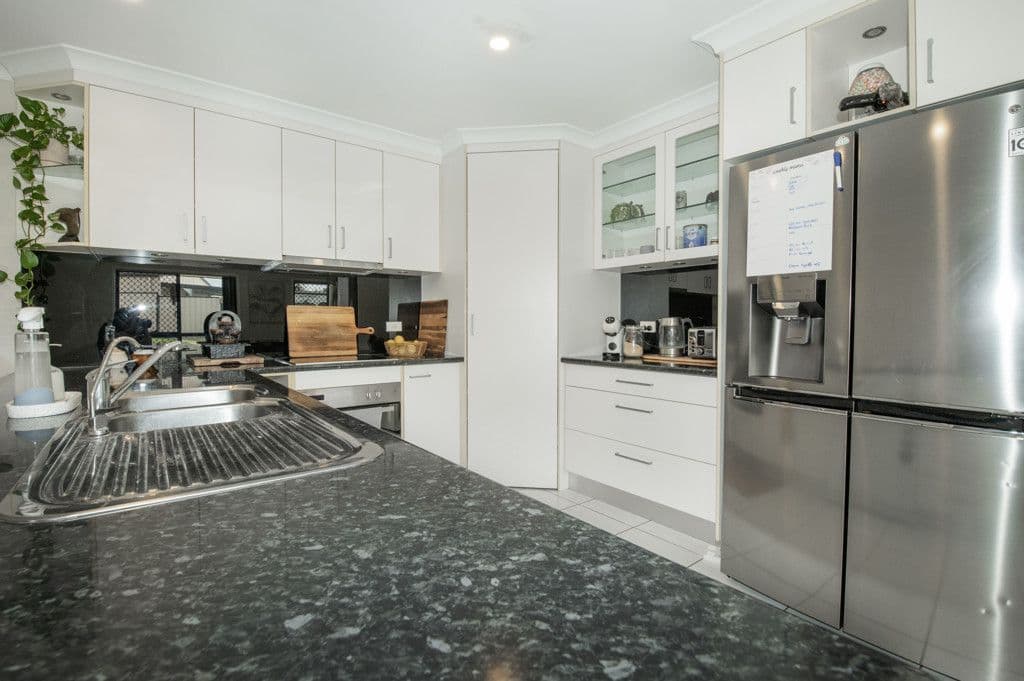 6 Dawson Court, Biloela QLD 4715, Biloela - Thumbnail 5