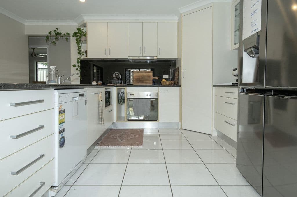 6 Dawson Court, Biloela QLD 4715, Biloela - Thumbnail 6