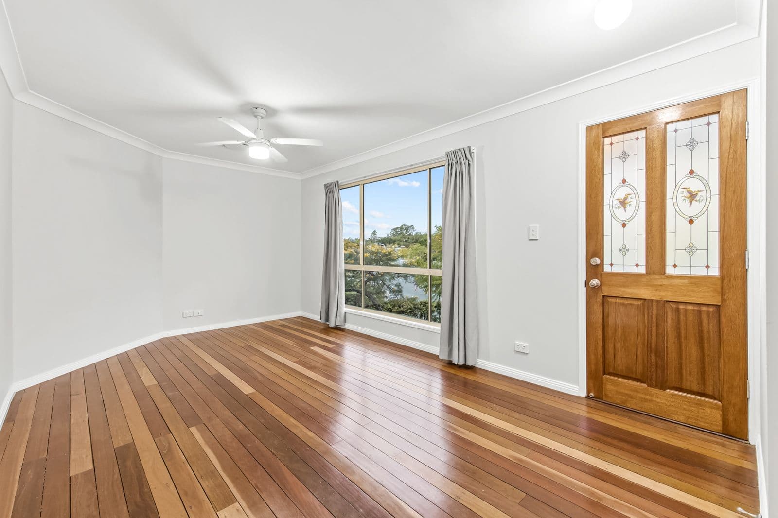 2 Crestridge Crescent, Oxenford QLD 4210, Oxenford - Thumbnail 8