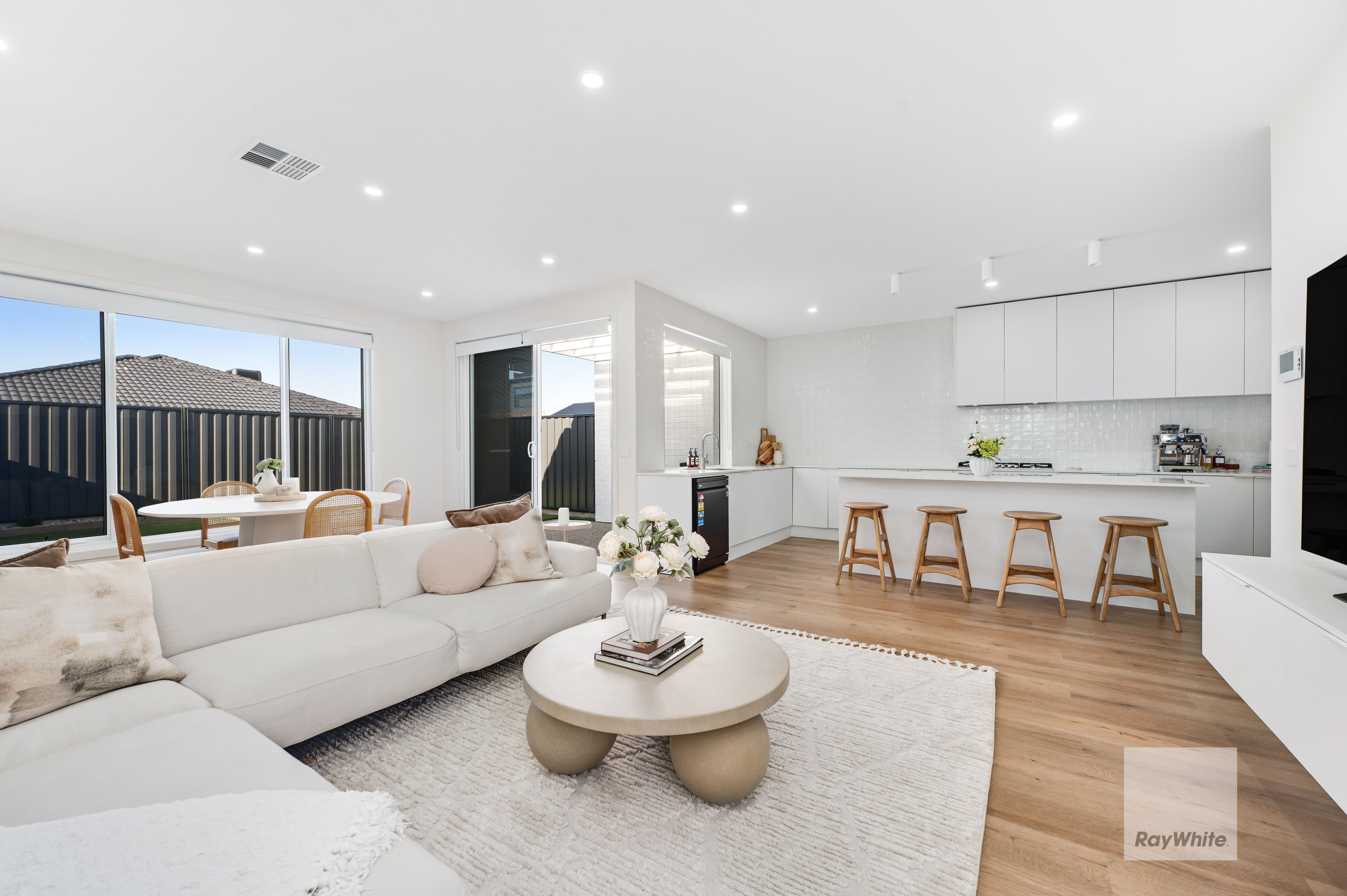 19 Taloumbi Crescent, Greenvale VIC 3059, Greenvale - Thumbnail 5