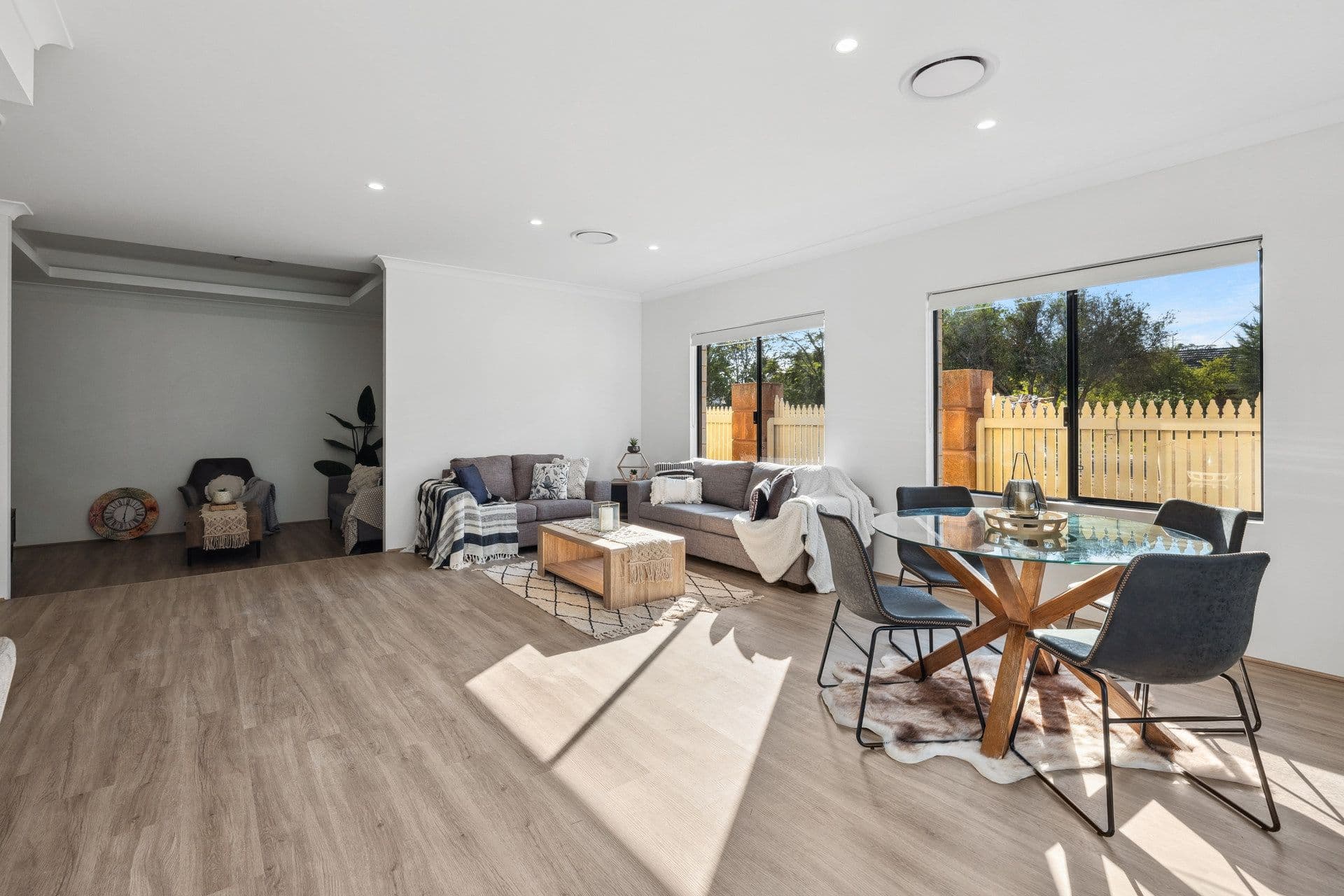 16 Crestview Crescent, Kalamunda WA 6076, Kalamunda - Thumbnail 6