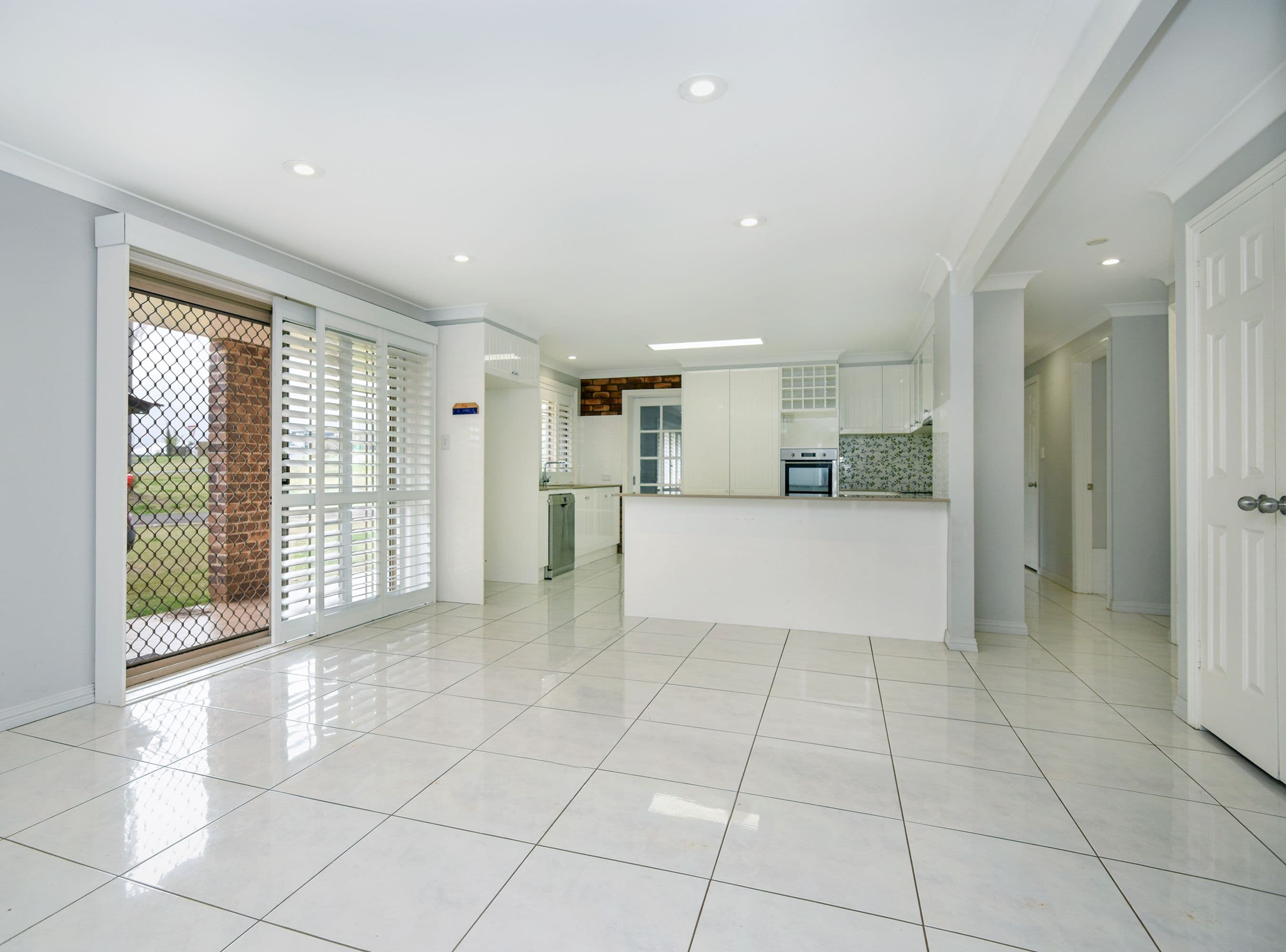 7 Birdland Drive, Glenvale QLD 4350, Glenvale - Thumbnail 5