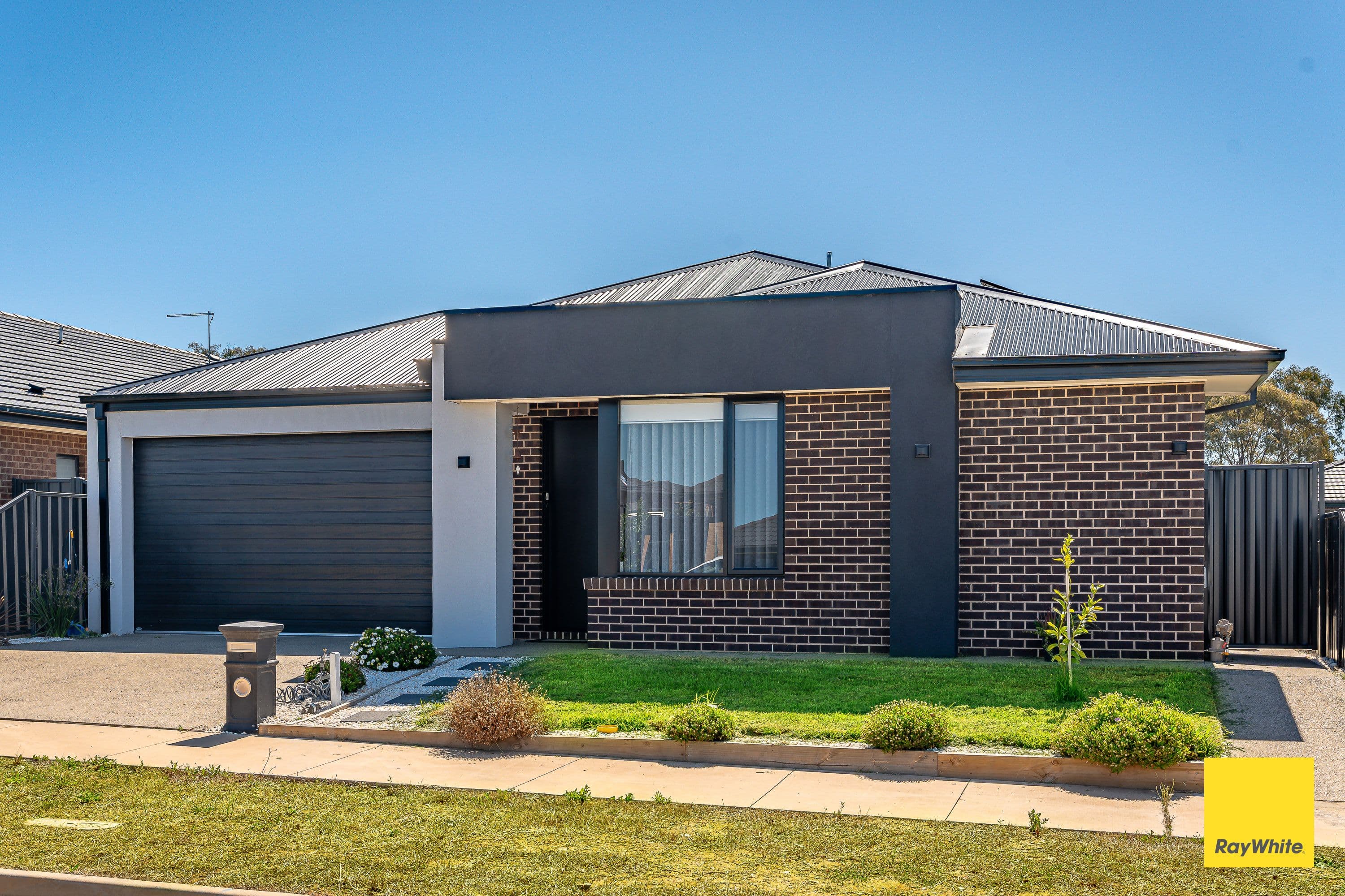 9 Crowley Street, Huntly VIC 3551, Huntly - Thumbnail 2