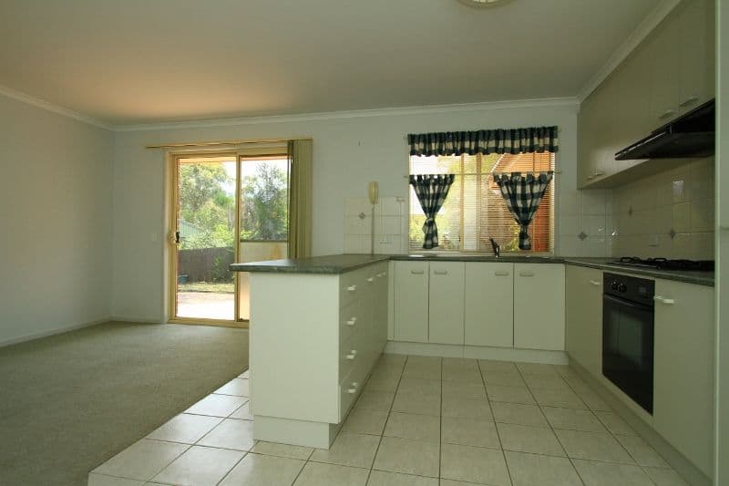 22 Benjamin Court, SPRING GULLY VIC 3550, Spring Gully - Thumbnail 6
