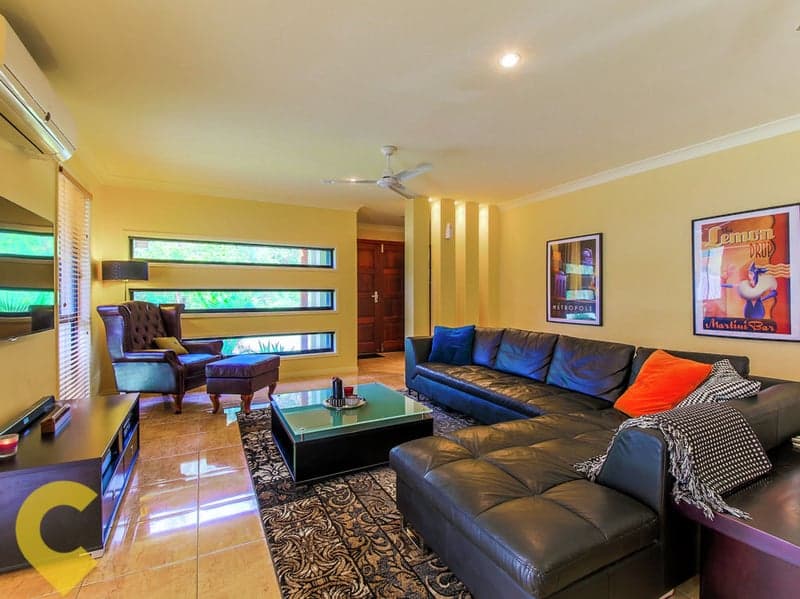 57 Runway Drive, Upper Coomera - Thumbnail 2