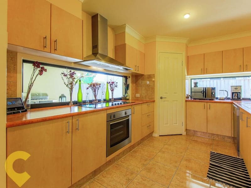 57 Runway Drive, Upper Coomera - Thumbnail 7