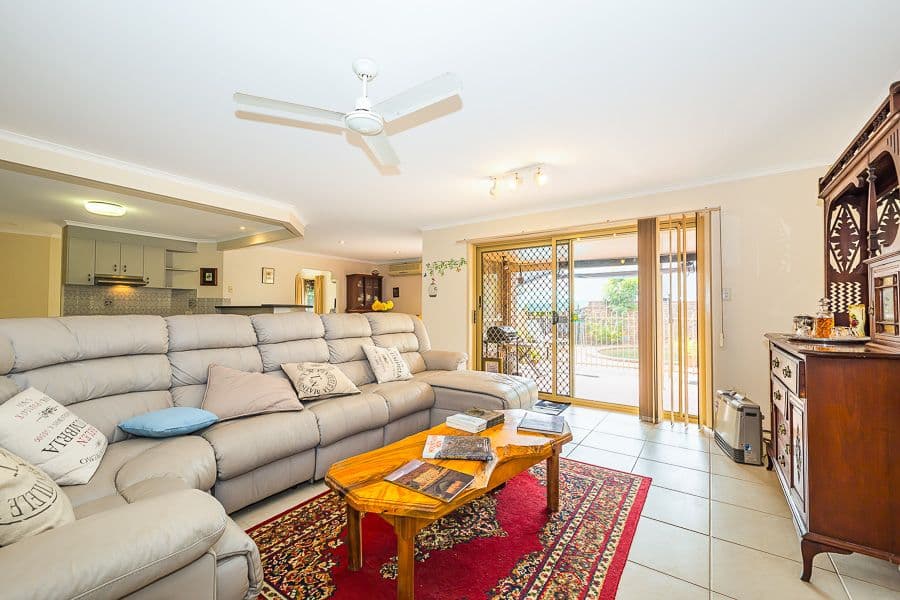 10 Magdalena Place, Banksia Beach QLD 4507, Banksia Beach - Thumbnail 2