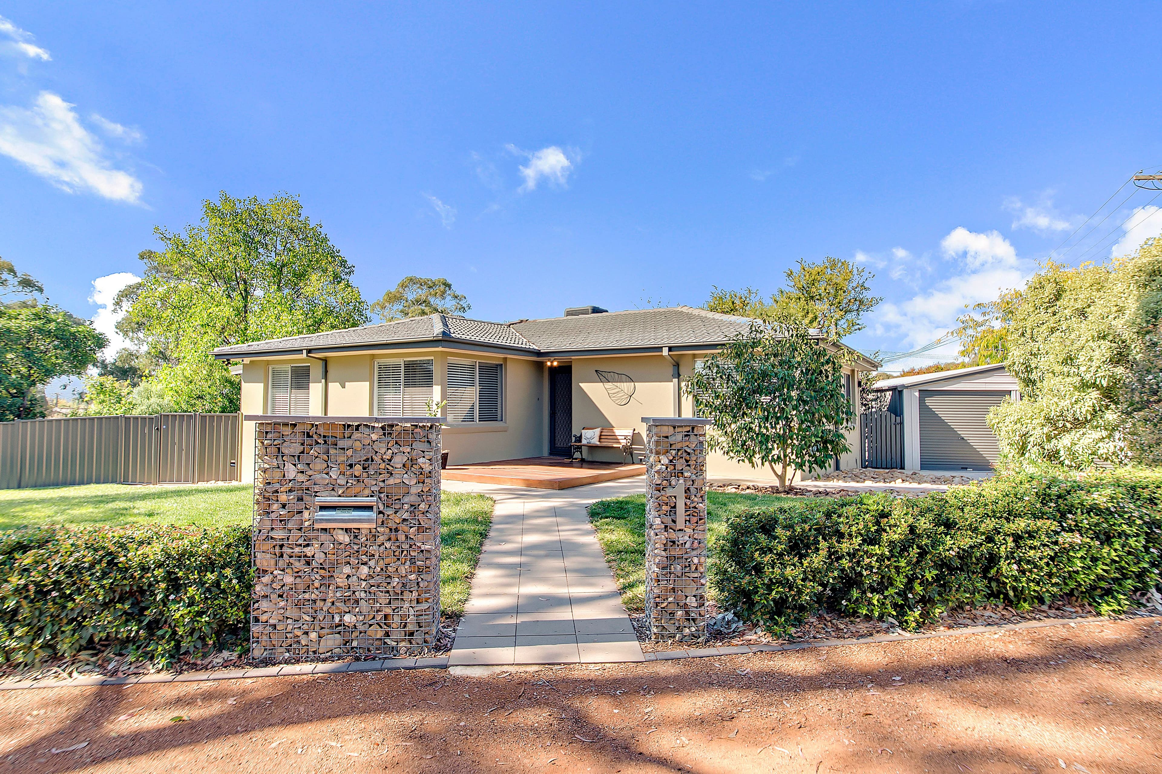 1 Lloyd Place, Kambah ACT 2902, Kambah - Image 1