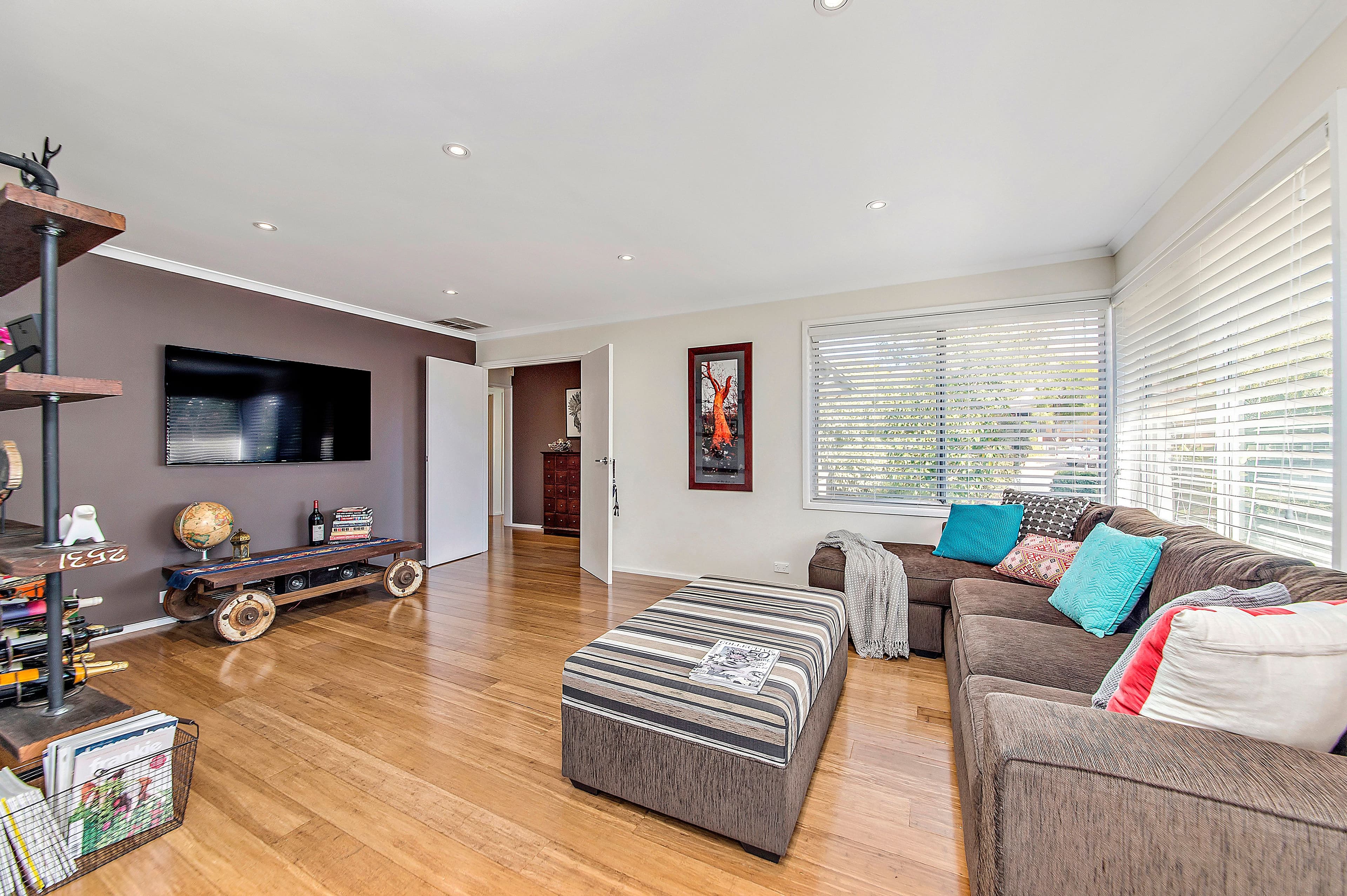 1 Lloyd Place, Kambah ACT 2902, Kambah - Thumbnail 3
